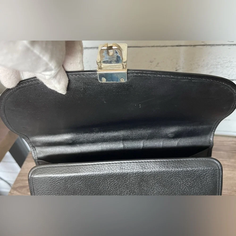 Burberry Vintage Classic Black Leather Top-Handle Satchel Bag - Picture 10 of 15